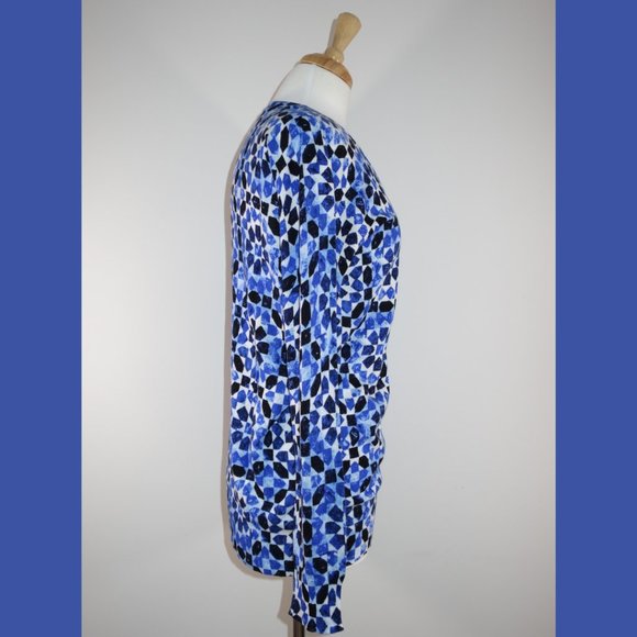 Michael Kors Blue Print V-Neck Sweater - size M - Picture 7 of 13